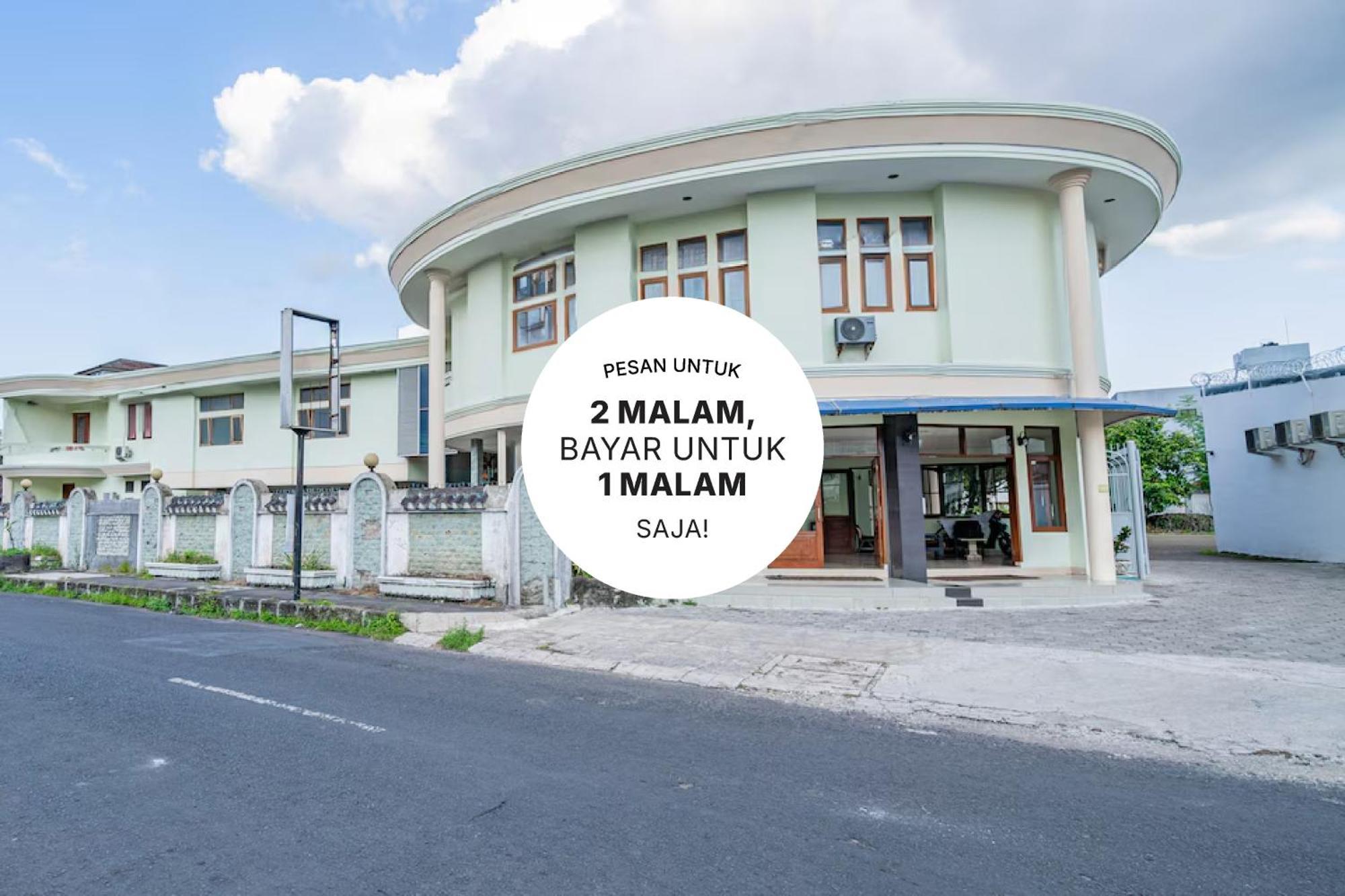 Collection O Tasikmalaya Near Stadium Wiradadaha Formerly Hotel Abadi Buitenkant foto